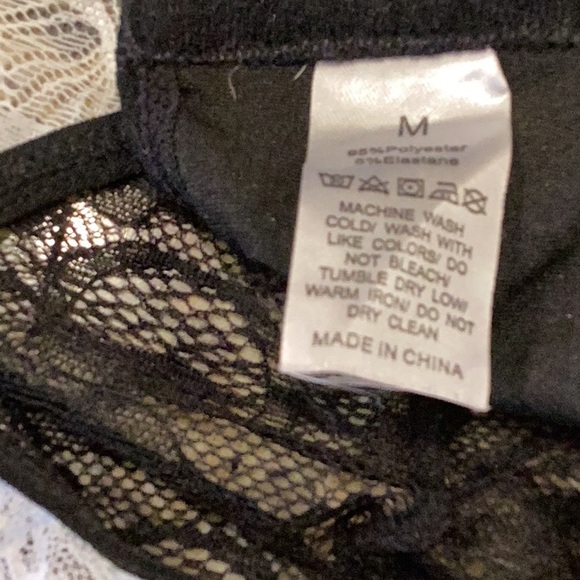 Maid set size medium used condition ❤️ - Picture 7 of 7